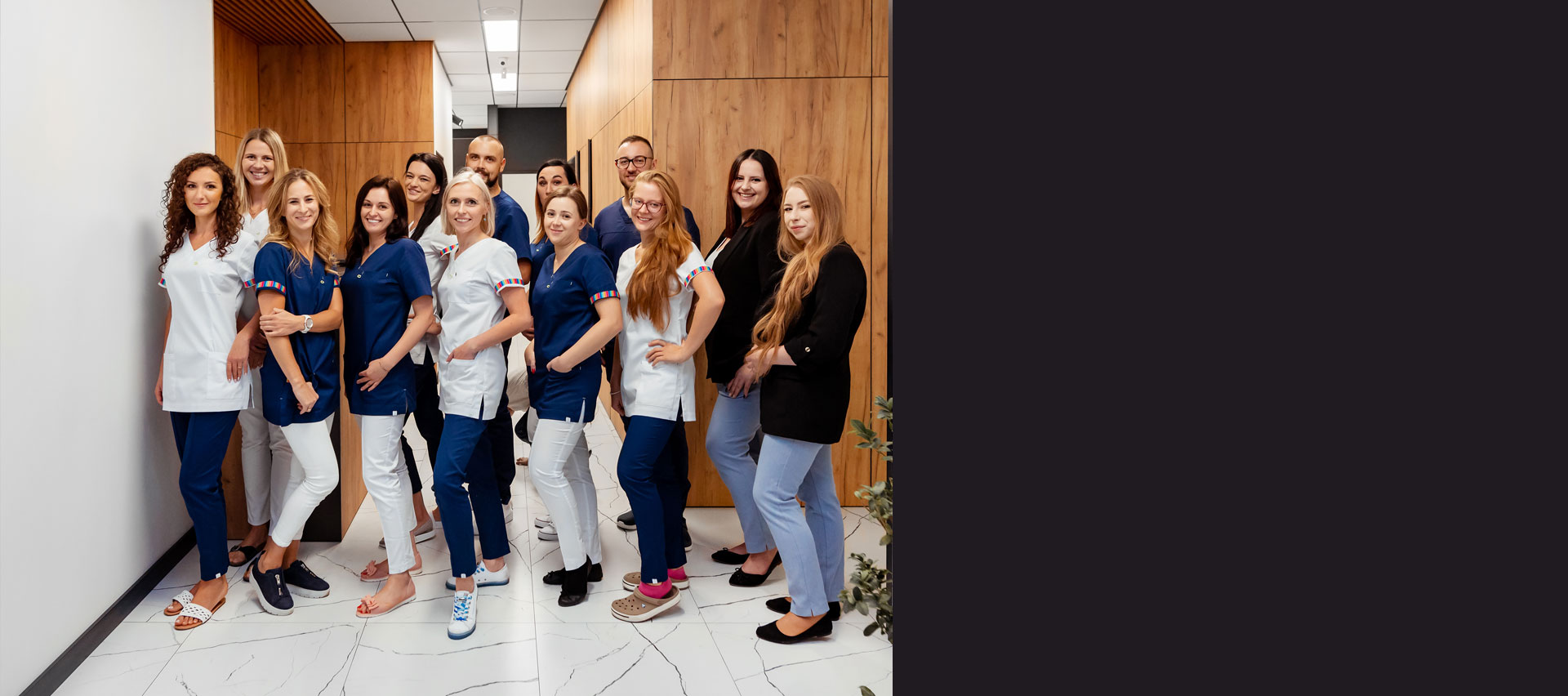 NewLook Clinic to kompleksowa Stomatologia w Lublinie. Klinika stomatologiczna NewLook Clinic tworzona jest przez pasjonatów nowoczesnej stomatologii